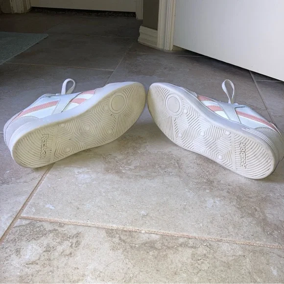 Reebok White and Pink Athletic Shoes - Picture 4 of 6